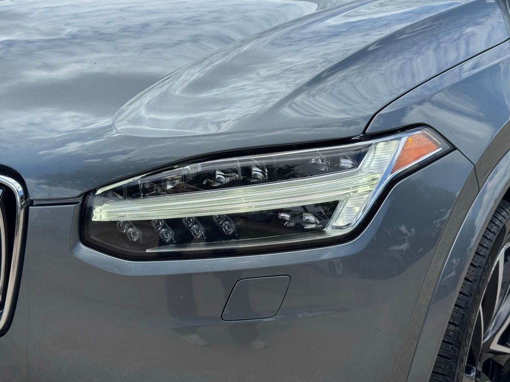 Used Car 2020 Volvo Xc90  T6 Momentum For Sale Under $30,000 In Austin, Texas