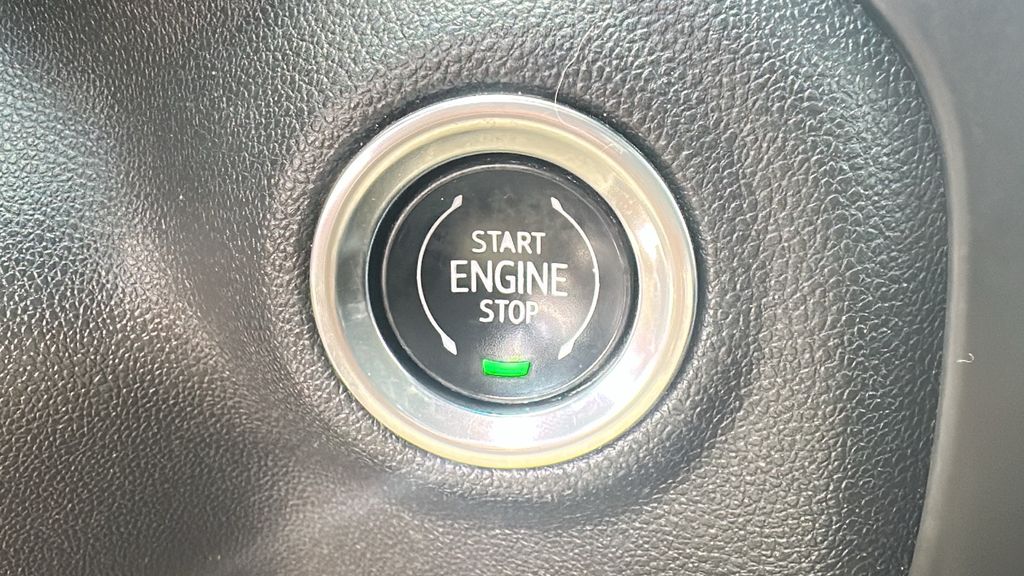 2019 GMC Sierra 1500 SLE White at Bravo Nissan