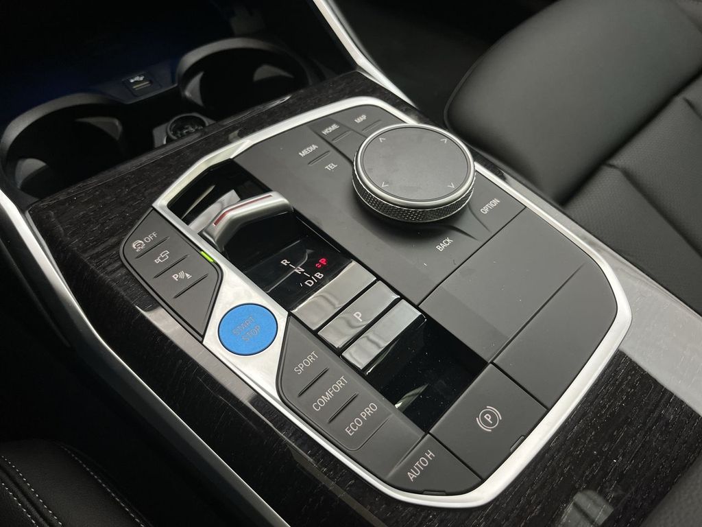 2023 Bmw i4 eDrive35 photo 17