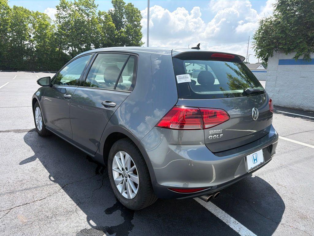 Thumbnail: 2015 Volkswagen Golf - 3
