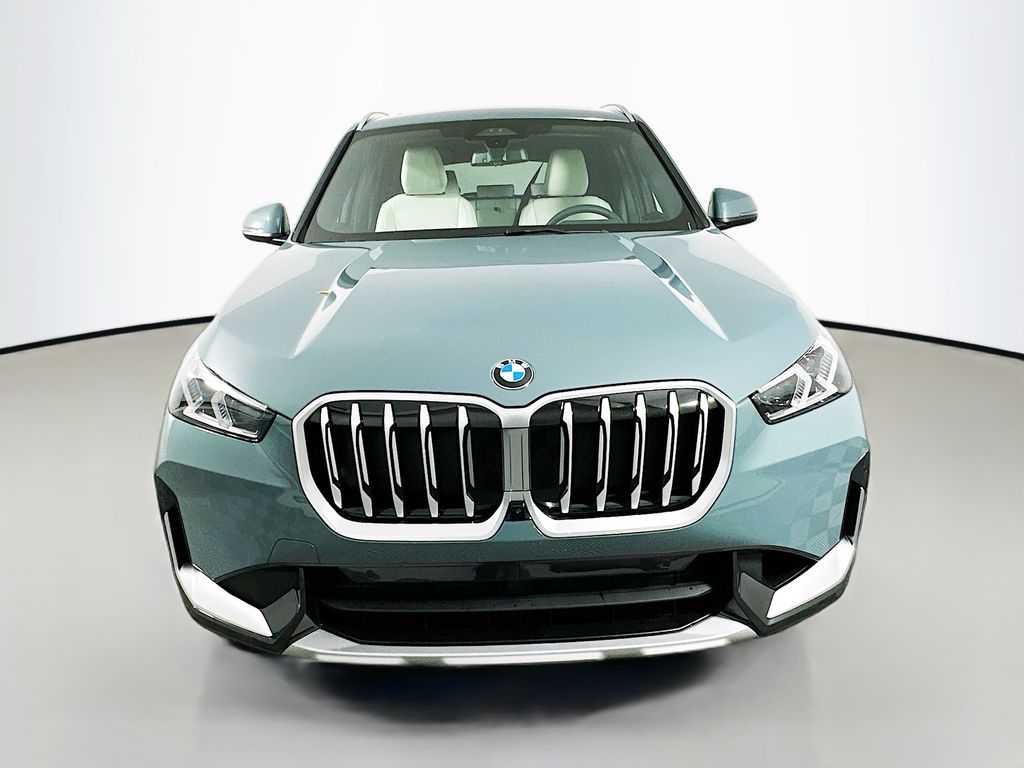Thumbnail: 2026 BMW X1 - 2
