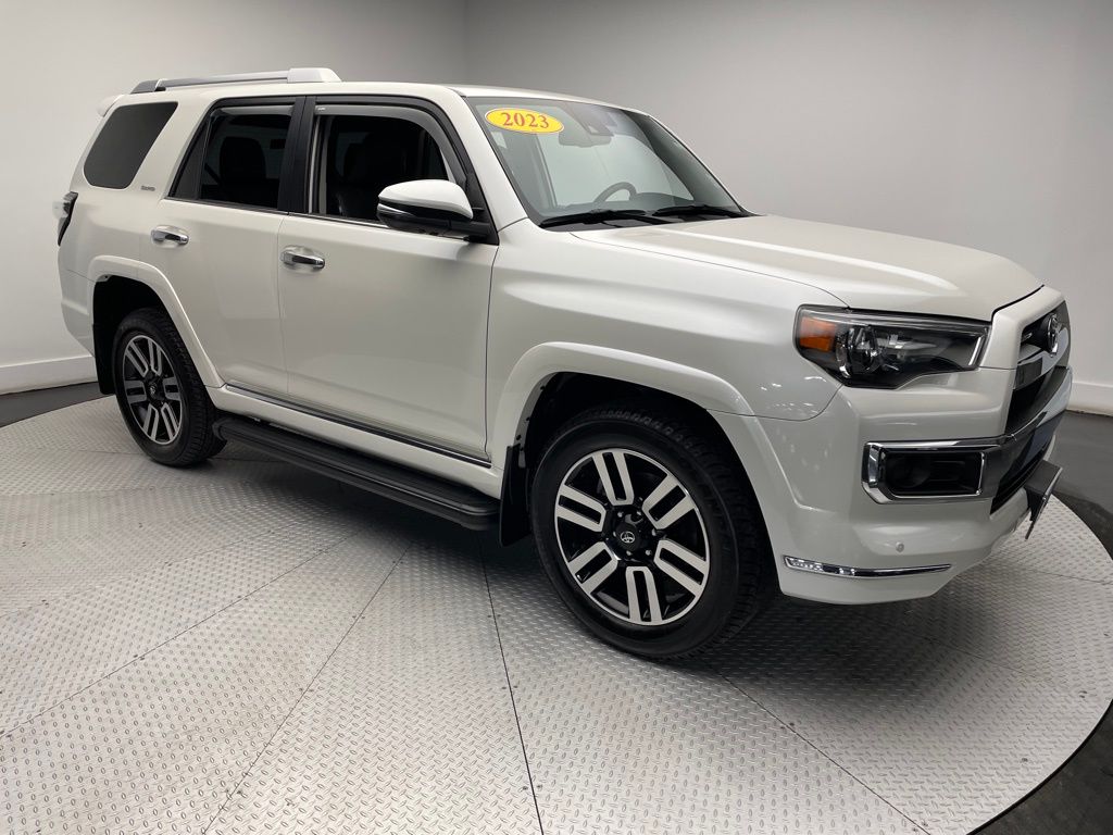 2023 Toyota 4Runner Limited 3