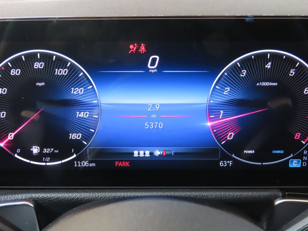 Thumbnail: 2025 Mercedes-Benz GLB - 31