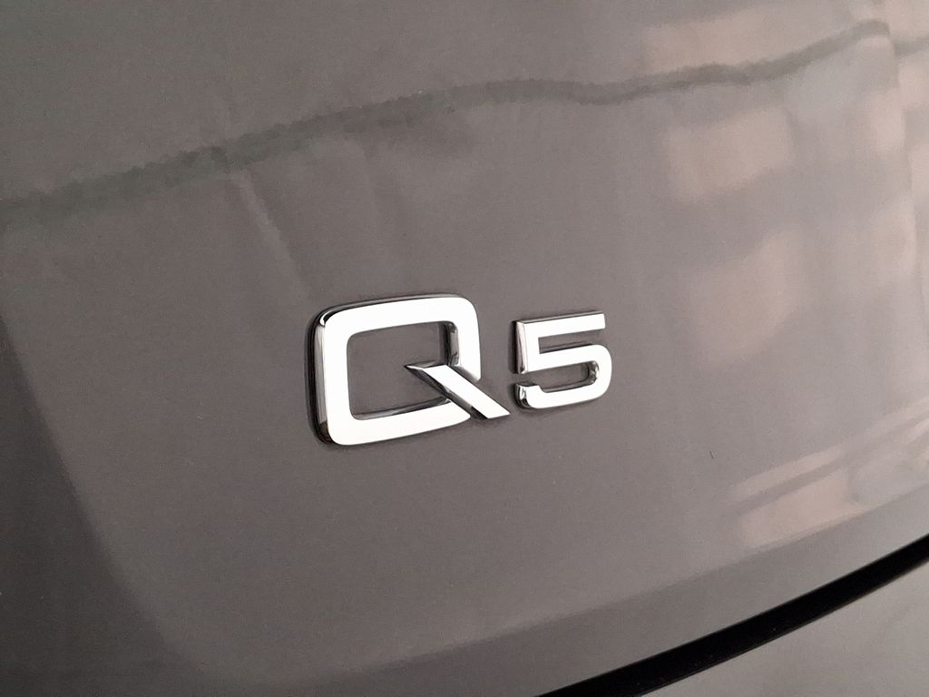 2023 Audi Q5 Premium 27