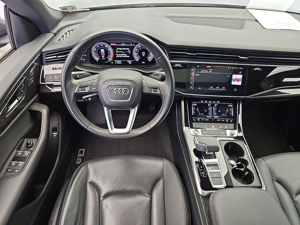 Thumbnail: 2021 Audi Q8 - 11