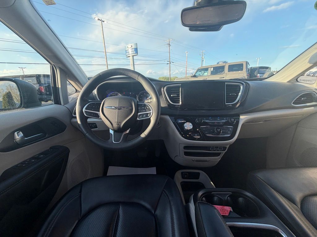 2023 Chrysler Pacifica Touring L Black at Klick Lewis Buick Chevrolet