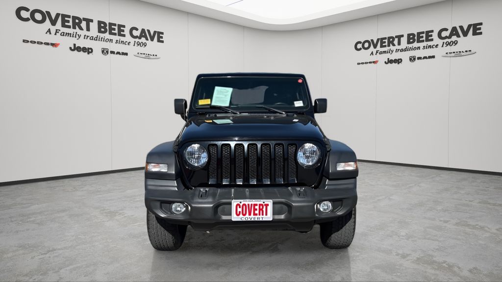 Used 2021 Black Jeep Unlimited Sport image 2