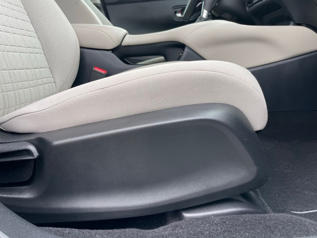 Thumbnail: 2025 Honda HR-V - 30