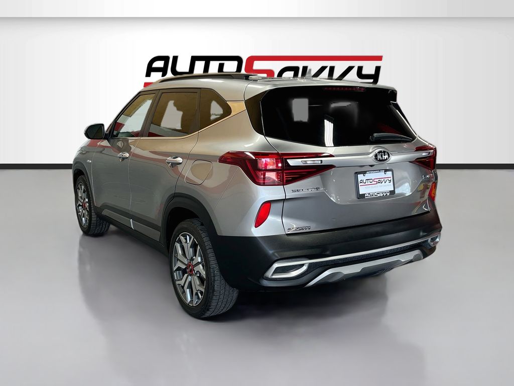 Used 2021 Steel Gray Kia SX image 5