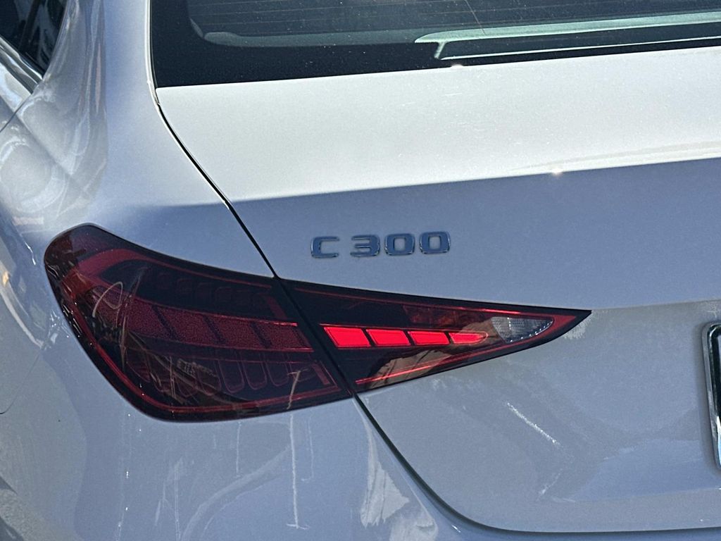 Thumbnail: 2025 Mercedes-Benz C-Class - 10