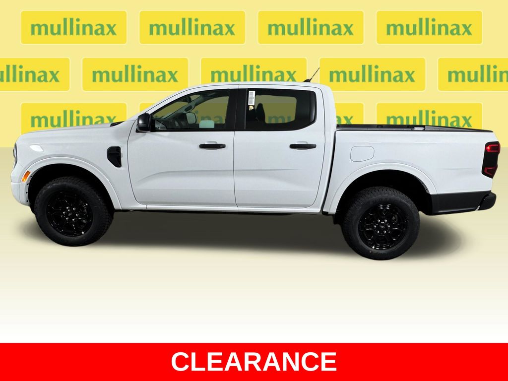 New 2026 White Ford XLT image 2