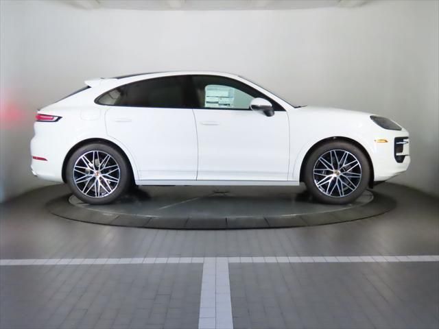 Thumbnail: 2025 Porsche  - 2