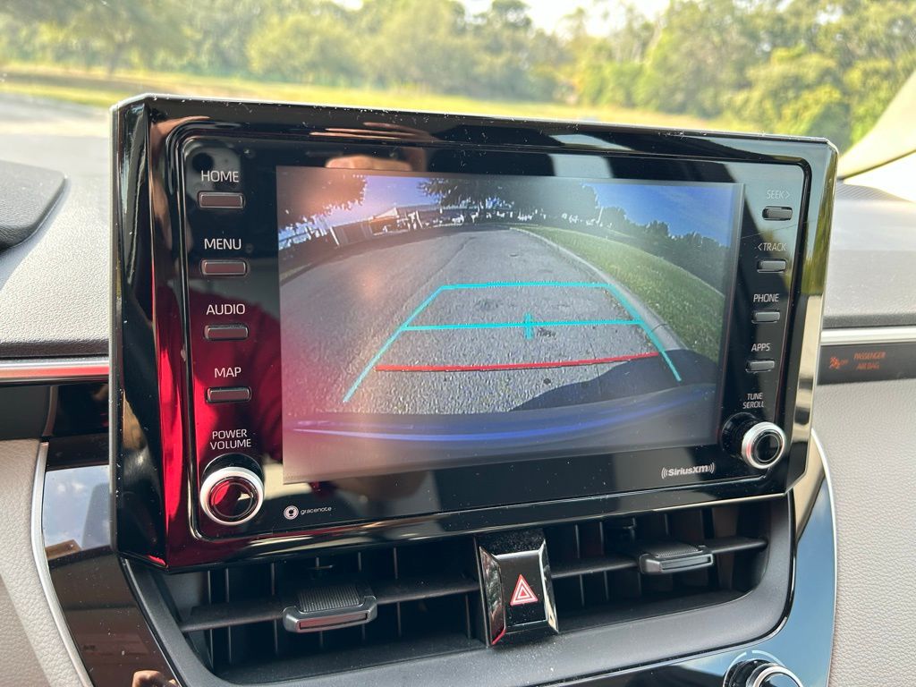 Thumbnail: 2022 Toyota Corolla - 24