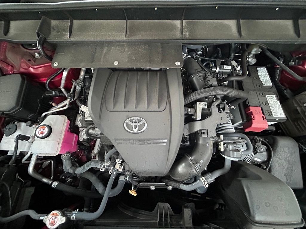 Thumbnail: 2024 Toyota Highlander - 12