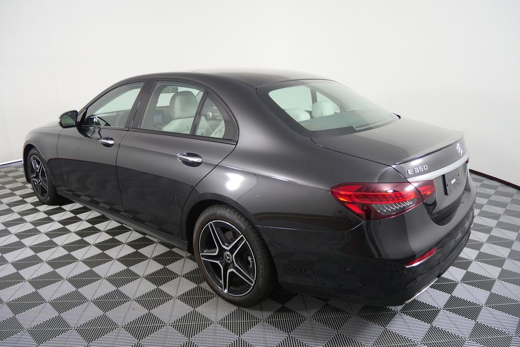 Thumbnail: 2023 Mercedes-Benz E-Class - 6