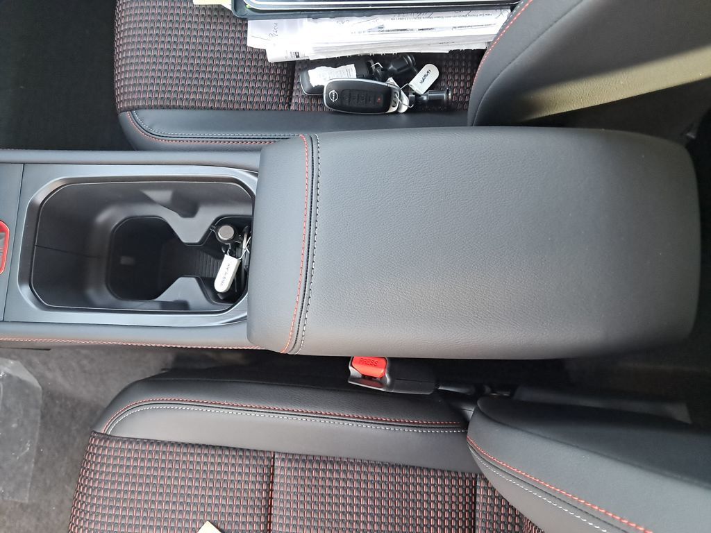 2026 Nissan Kicks SR Brown at South Hills Kia