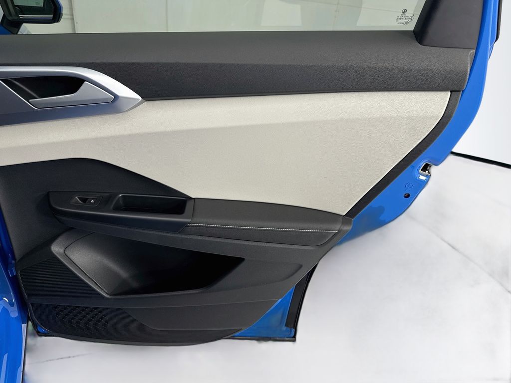 Thumbnail: 2026 Volkswagen Taos - 25