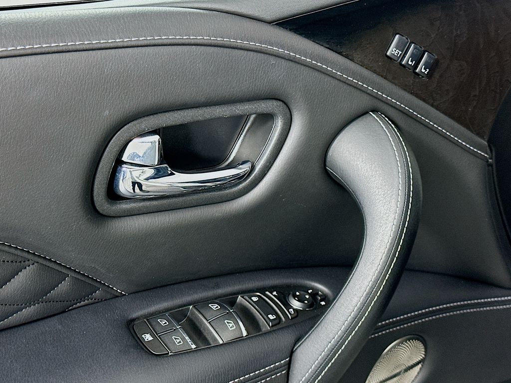 Thumbnail: 2024 INFINITI QX80 - 18