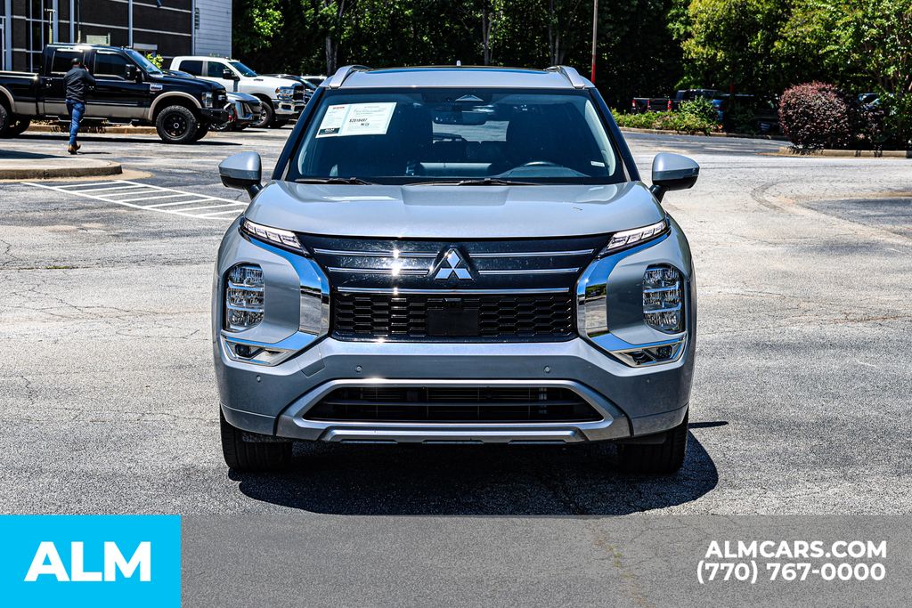 Used 2025 Silver Mitsubishi SEL/MT Certified/7 Seats image 11
