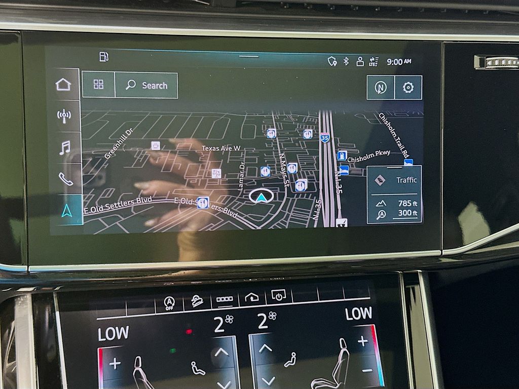 Thumbnail: 2021 Audi Q7 - 13