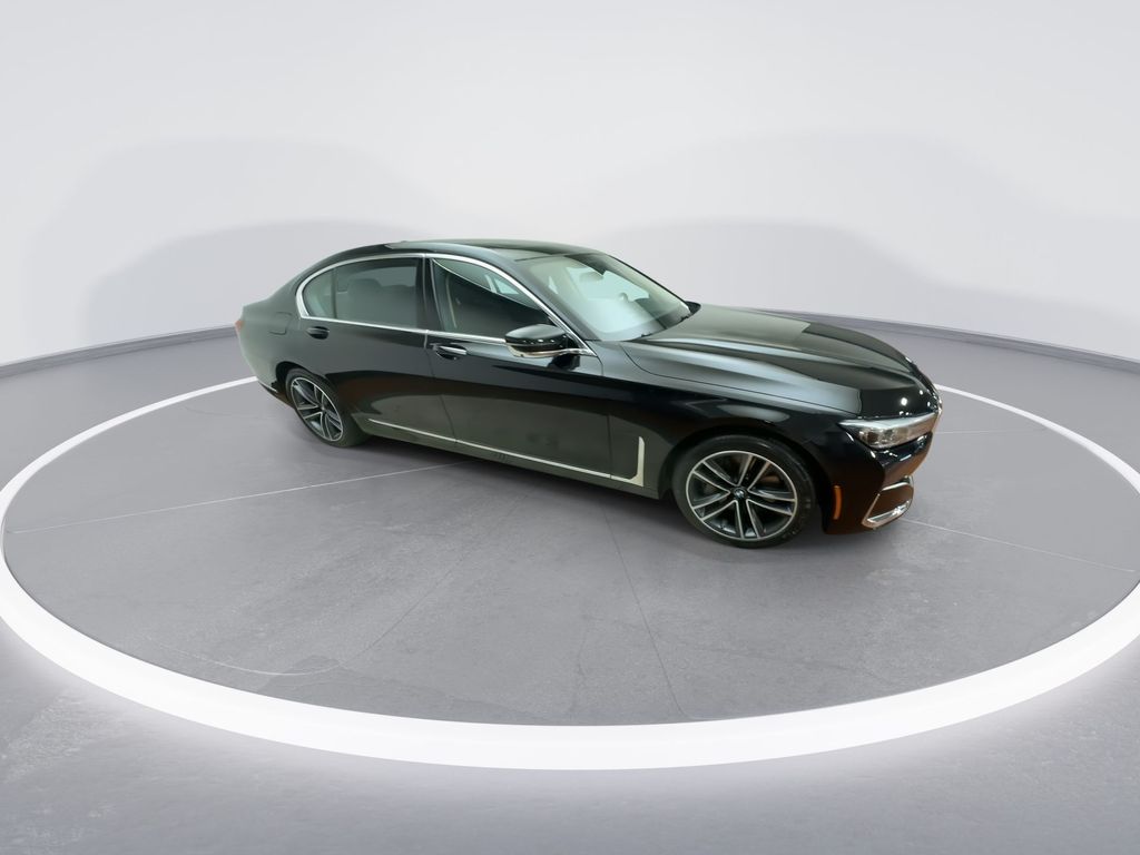 2022 BMW 7 Series 750i xDrive 2