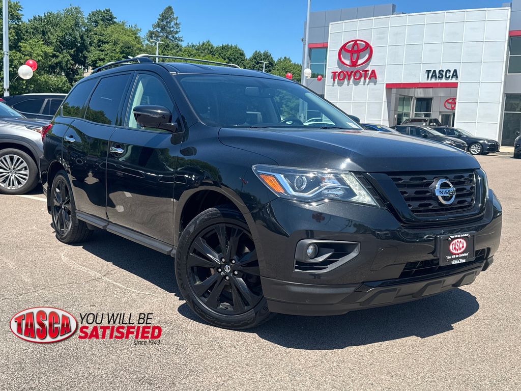 Gray (Magnetic Black) 2018 Nissan Pathfinder SUV / Crossover Four-Wheel Drive Continuously Variable Transmission