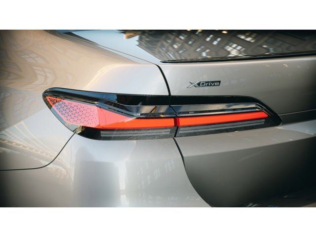 Thumbnail: 2025 BMW 7 Series - 8