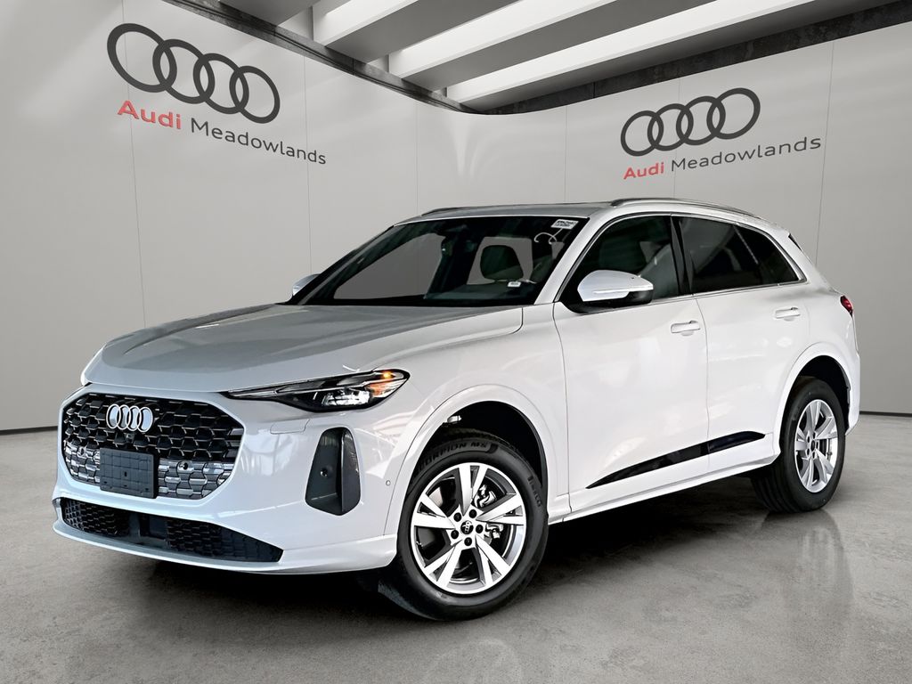 Glacier White 2026 Audi Q5 SUV / Crossover All-Wheel Drive 7-Speed Automatic