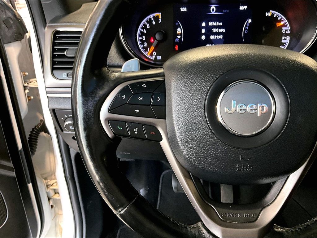 2020 Jeep Grand Cherokee — photo 24