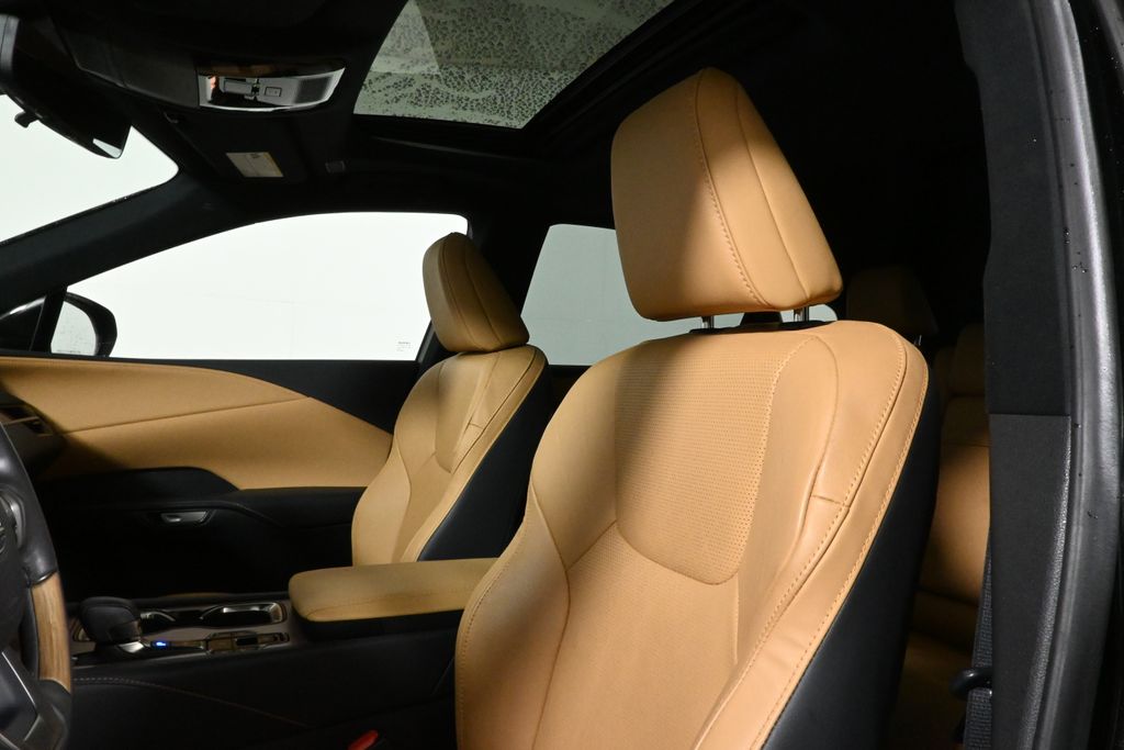 Thumbnail: 2024 Lexus RX - 16