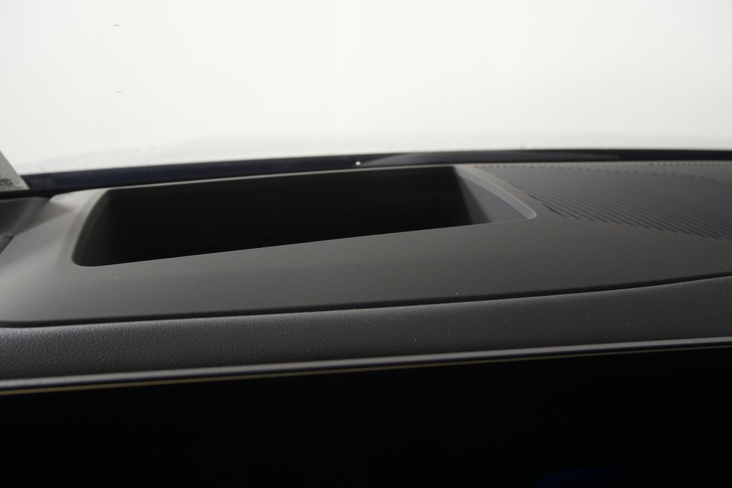 Thumbnail: 2026 BMW 5 Series - 20