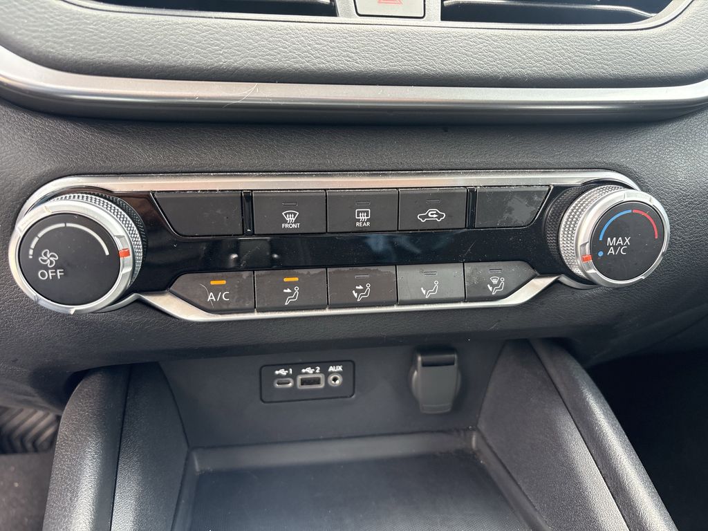2022 Nissan Altima 2.5 SV Blue at Gullo Toyota