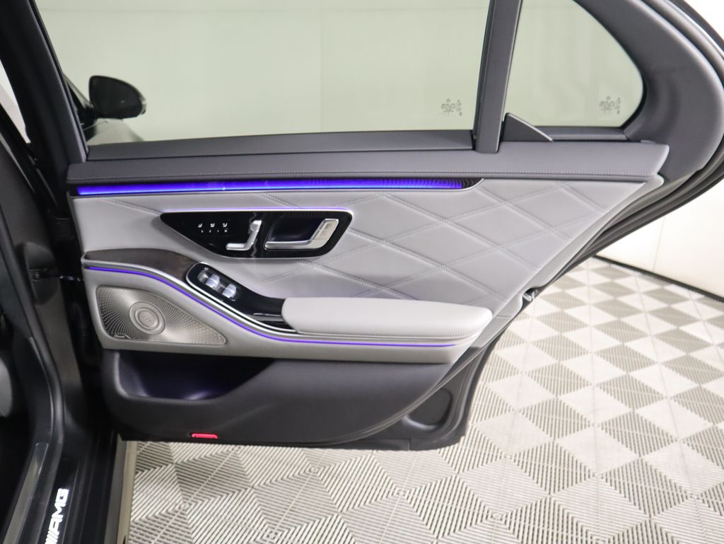 Thumbnail: 2026 Mercedes-Benz S-Class - 29