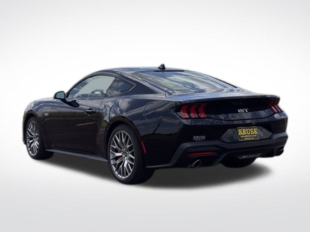 2026 Ford Mustang GT Premium Fastback