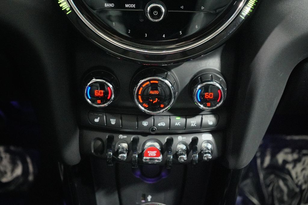 Thumbnail: 2024 MINI Cooper - 12