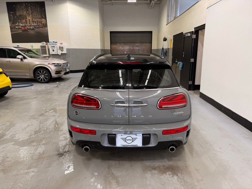 Thumbnail: 2023 MINI Cooper Clubman - 4