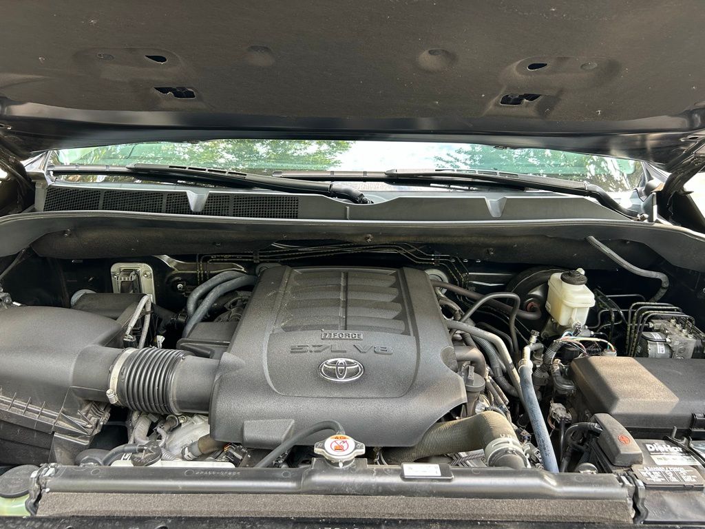 Thumbnail: 2020 Toyota Tundra - 11