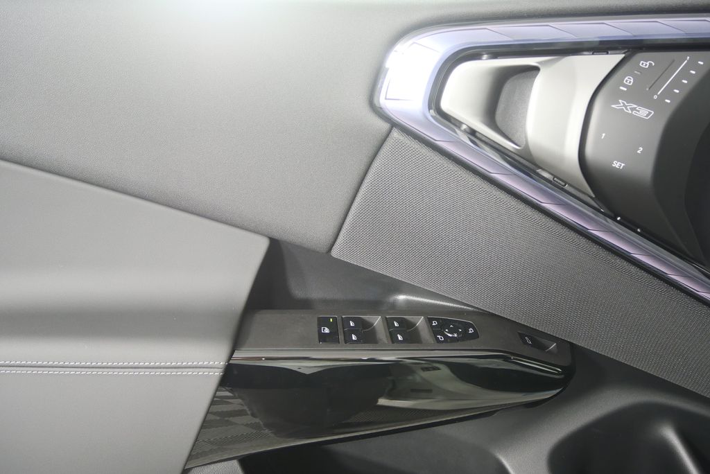 Thumbnail: 2026 BMW X3 - 9