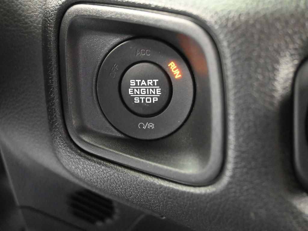 New 2026 Bright White Clearcoat Jeep Sport S image 22