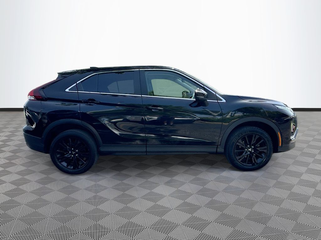 Used 2024 Black Mitsubishi LE image 8