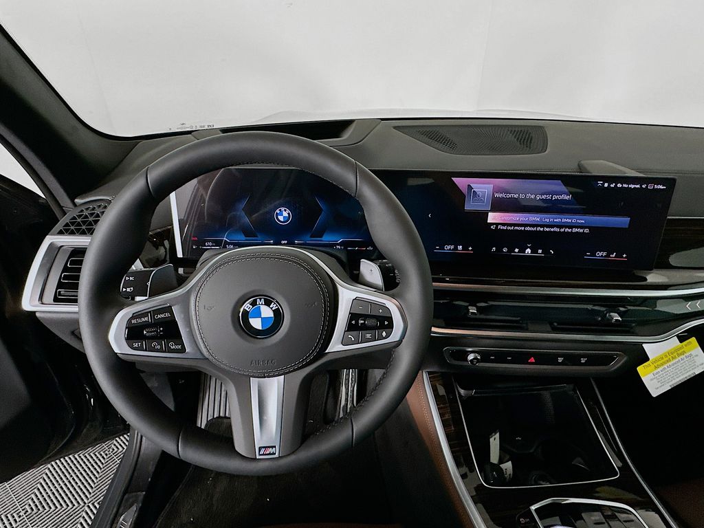 Thumbnail: 2026 BMW X5 - 10