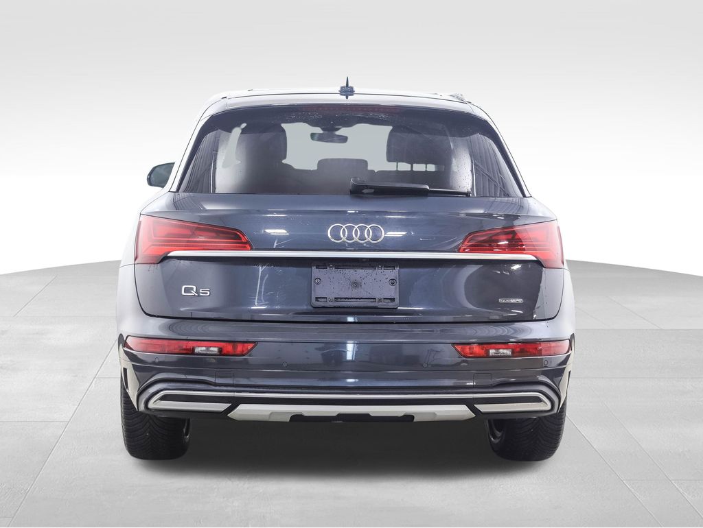 Thumbnail: 2021 Audi Q5 - 4