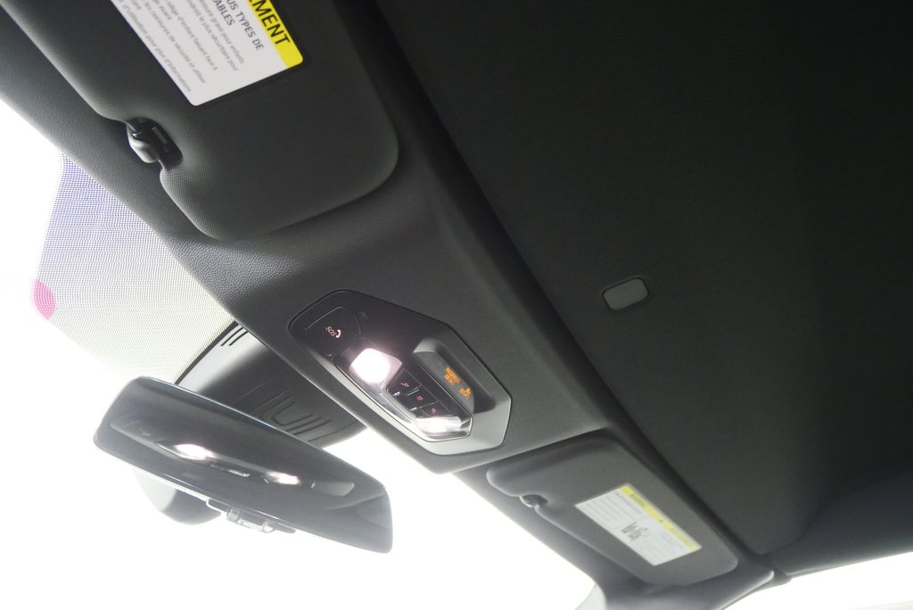 Thumbnail: 2026 BMW 4 Series - 14