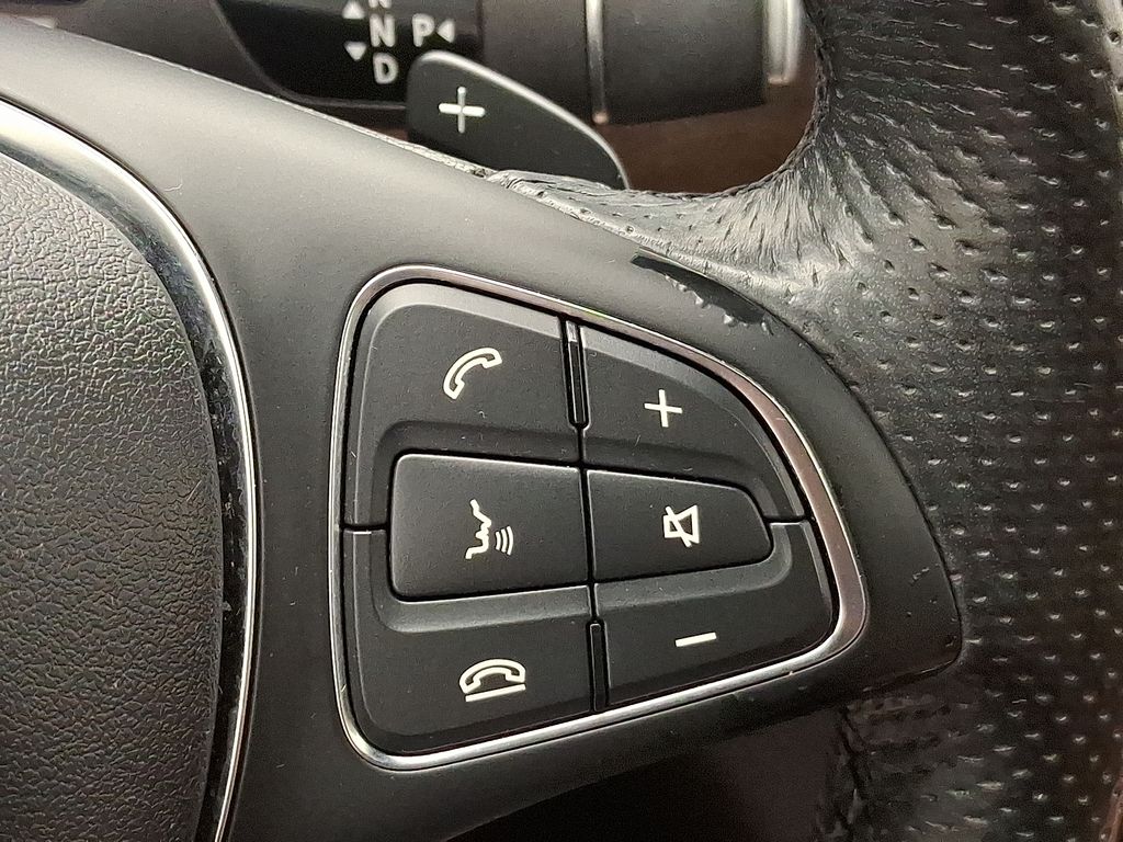 Thumbnail: 2019 Mercedes-Benz GLE - 24