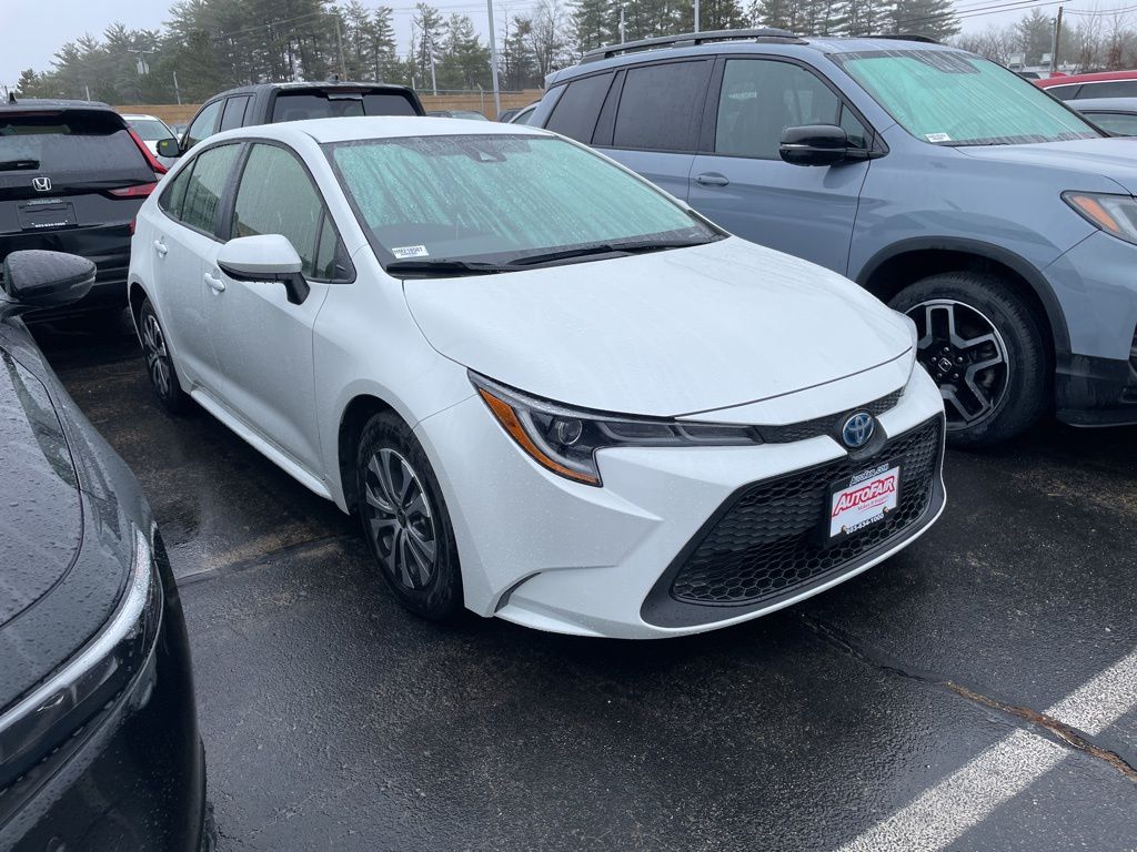 2022 Toyota Corolla Hybrid LE FWD