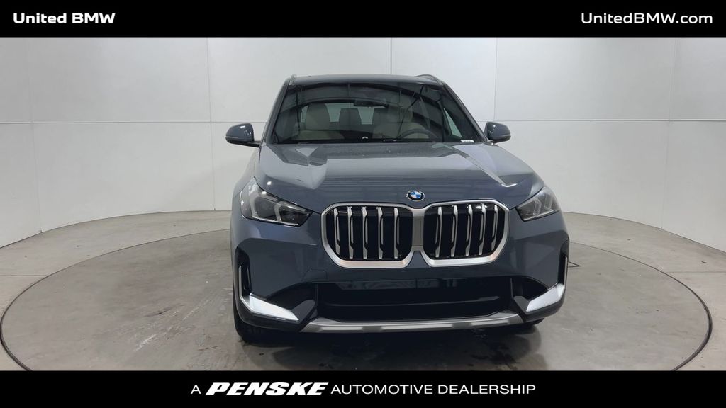 2025 BMW X1 xDrive28i 3