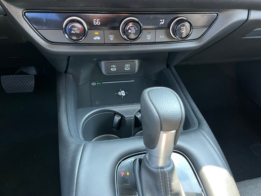 Thumbnail: 2026 Honda HR-V - 18