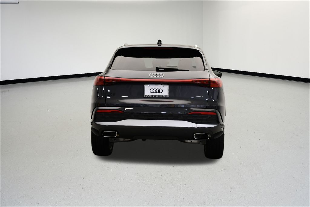 Thumbnail: 2025 Audi Q5 - 4