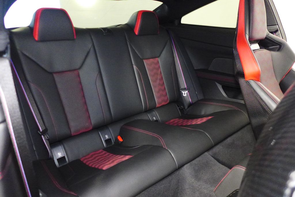 Thumbnail: 2025 BMW M4 - 20