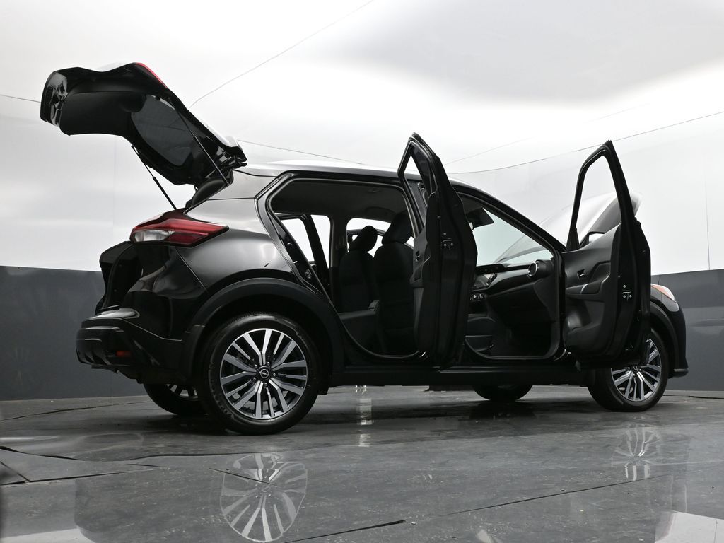 2024 Nissan Kicks SV Xtronic CVT